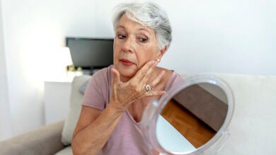 Consiguen casi 10.000 firmas para frenar el edadismo cosmético