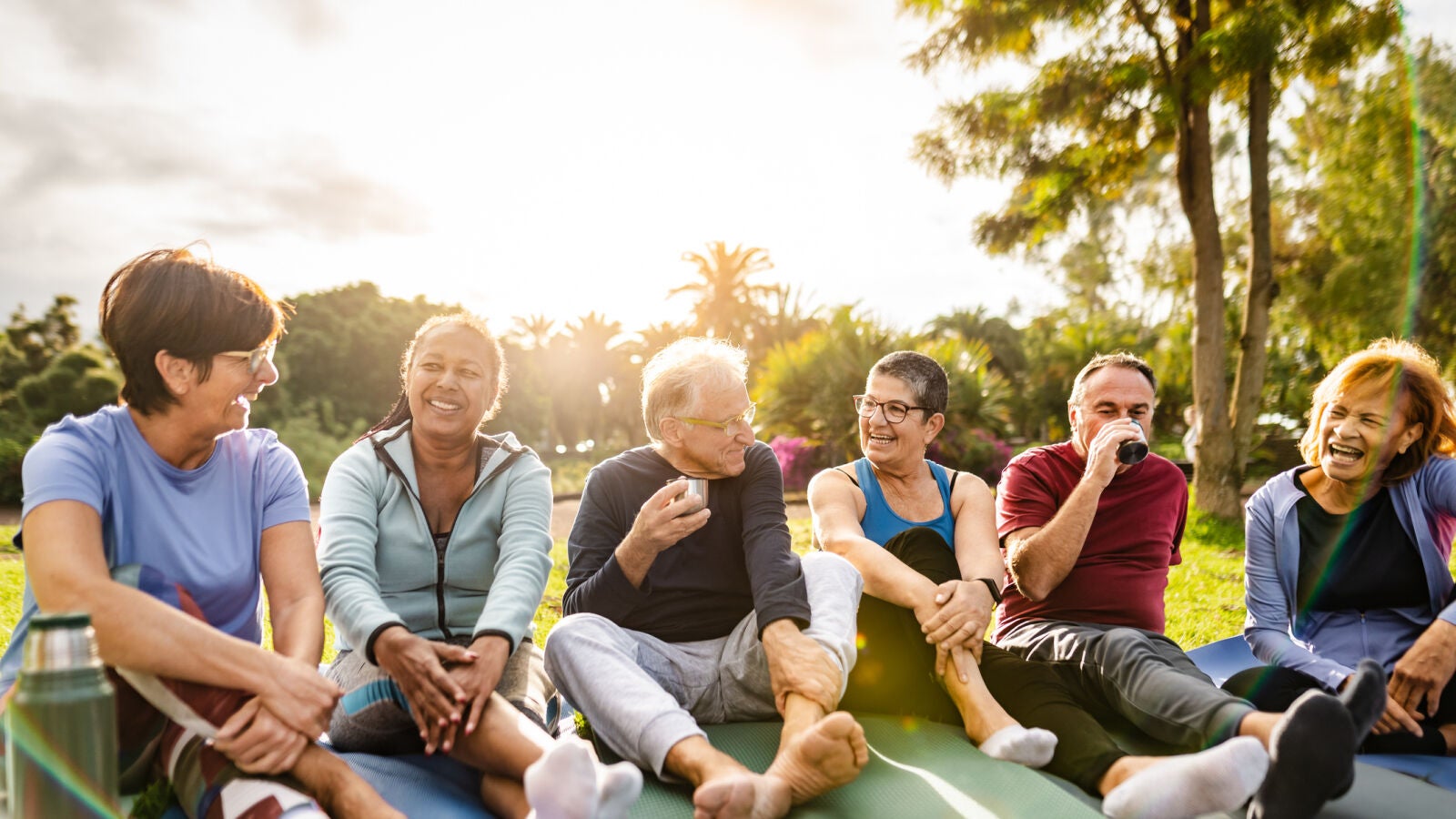 España alcanza los 10 millones de mayores de 65 años con el reto de vivir más y mejor