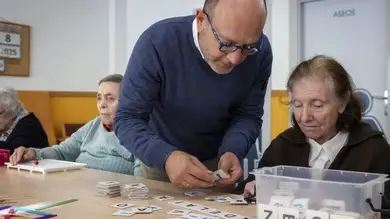 Más de 260 cuidadores se han beneficiado del programa Respiro Familiar del Ayuntamiento de Madrid en 2025 Más de 260 cuidadores se han beneficiado del programa Respiro Familiar del Ayuntamiento de Madrid en 2025