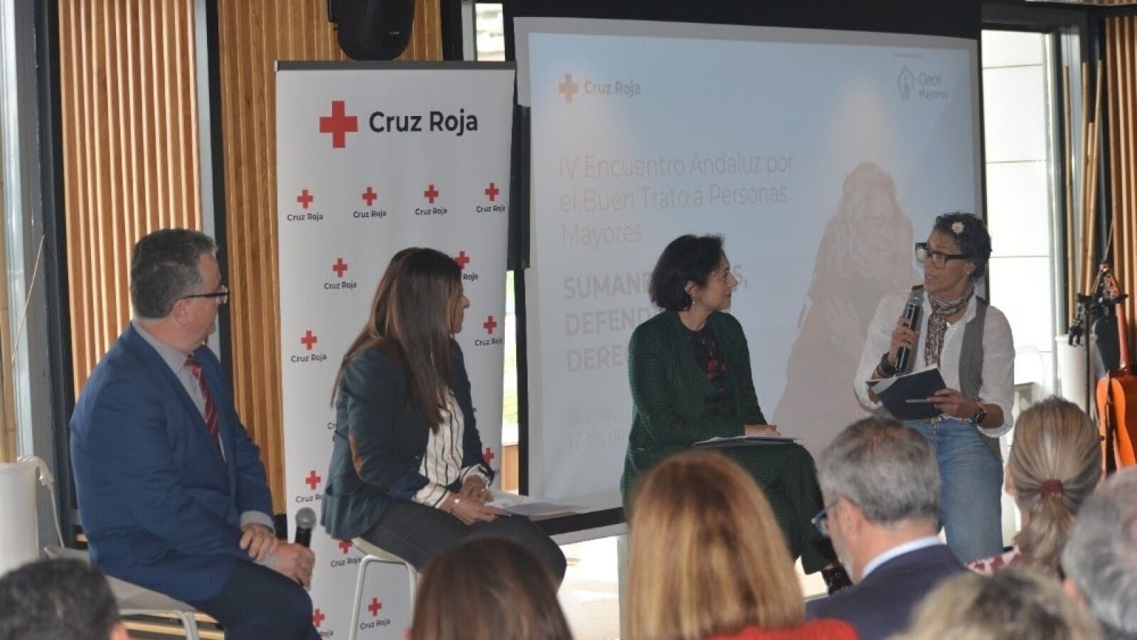 Cruz Roja da voz al maltrato a las personas mayores y al edadismo como 