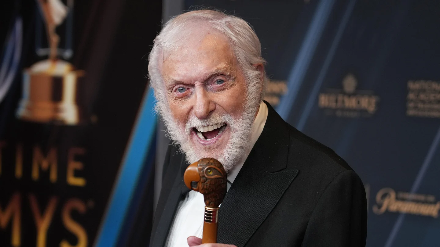 El actor Dick Van Dyke en los Premios Emmy 2024 El actor Dick Van Dyke en los Premios Emmy 2024