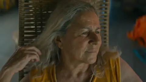 Denise Weinberg en El sendero azul Denise Weinberg en El sendero azul