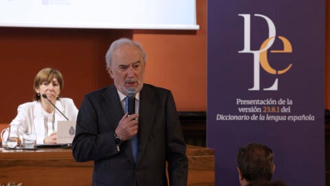 Crudivorismo, milenial o loguearse, nuevas palabras del diccionario de la RAE