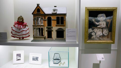 Obras de la exposición 'Juguetes Reales'