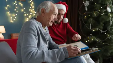 Consejos para pasar la Navidad con una persona con demencia Consejos para pasar la Navidad con una persona con demencia