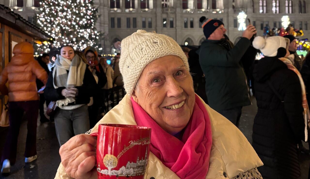 Luc&iacute;a cumple su sue&ntilde;o de viajar a Viena en Navidad a los 85 a&ntilde;os
