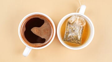 Caf&eacute; y t&eacute;