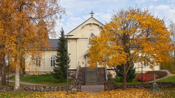 Iglesia luterana en Askola, Finlandia