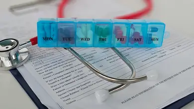 Uno de los retos de la sanidad pública es la cronicidad en los pacientes mayores debido al aumento de la esperanza de vida Uno de los retos de la sanidad pública es la cronicidad en los pacientes mayores debido al aumento de la esperanza de vida