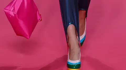 La moda se estrecha: el retorno del fuseau La moda se estrecha: el retorno del fuseau