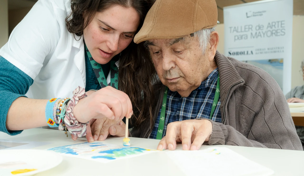 Fundación Bancaja acerca el arte de Sorolla a personas mayores en residencias y centros de día de Valencia