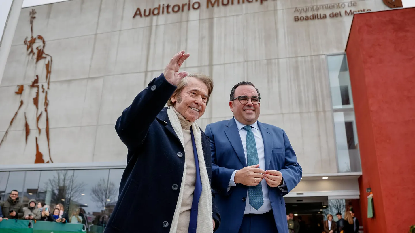 Rapahael y el alcalde de Boadilla del Monte (Madrid), Javier Úbeda Rapahael y el alcalde de Boadilla del Monte (Madrid), Javier Úbeda