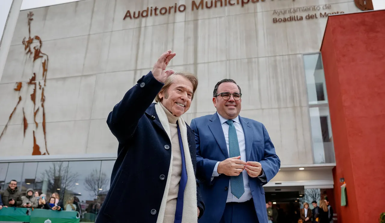 Rapahael y el alcalde de Boadilla del Monte (Madrid), Javier Úbeda