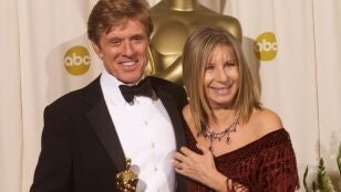 Barbra Streisand, en conversaciones para actuar en la gala de los Oscar como homenaje a Robert Redford