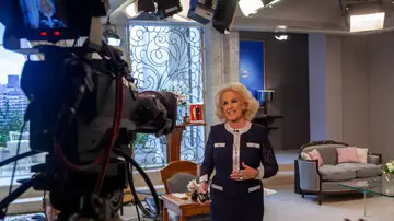 Mirtha Legrand en el set de televisión Mirtha Legrand en el set de televisión