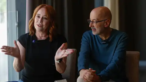 Gracia Querejeta y Miguel Olid durante la entrevista Gracia Querejeta y Miguel Olid durante la entrevista