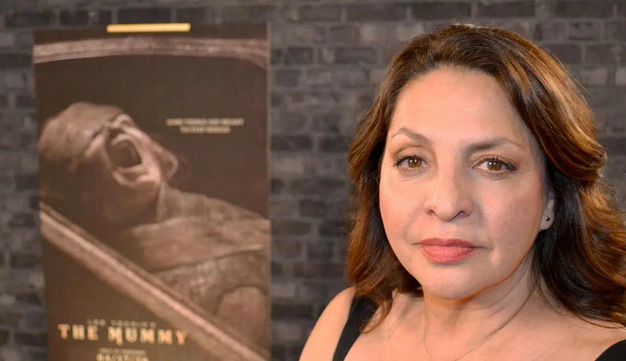 La actriz mexicana Verónica Falcón posa