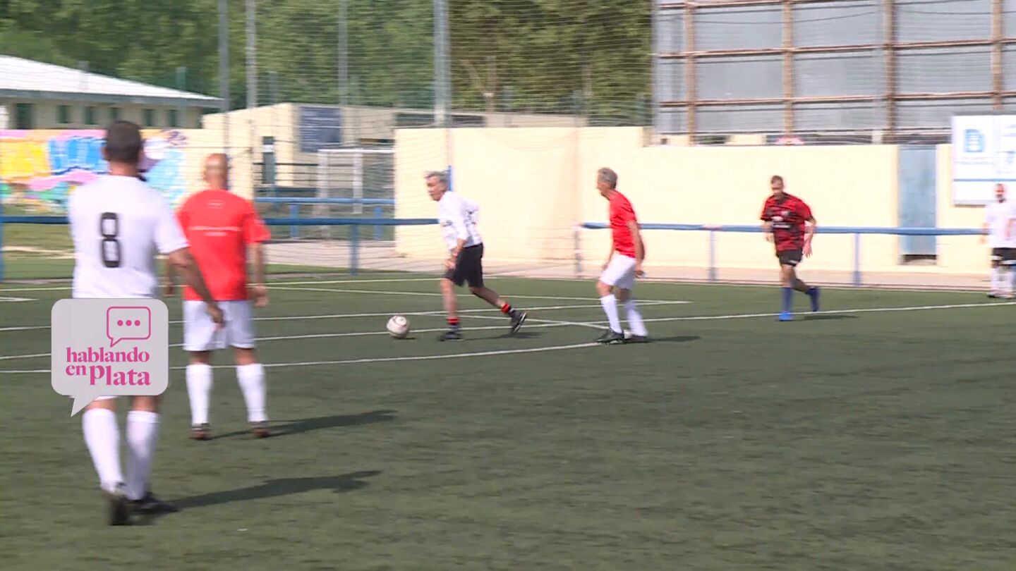 As&iacute; es el Walking F&uacute;tbol, un deporte adaptado a los mayores