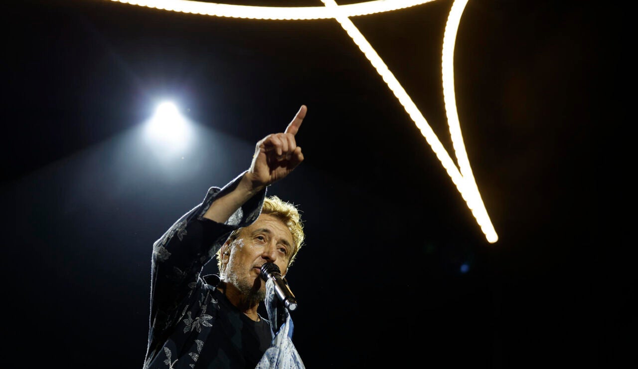 "Nos hab&eacute;is hecho felices", la despedida de El &Uacute;ltimo de la Fila en Val&egrave;ncia tras su gira