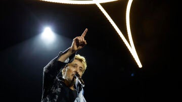 "Nos hab&eacute;is hecho felices", la despedida de El &Uacute;ltimo de la Fila en Val&egrave;ncia tras su gira