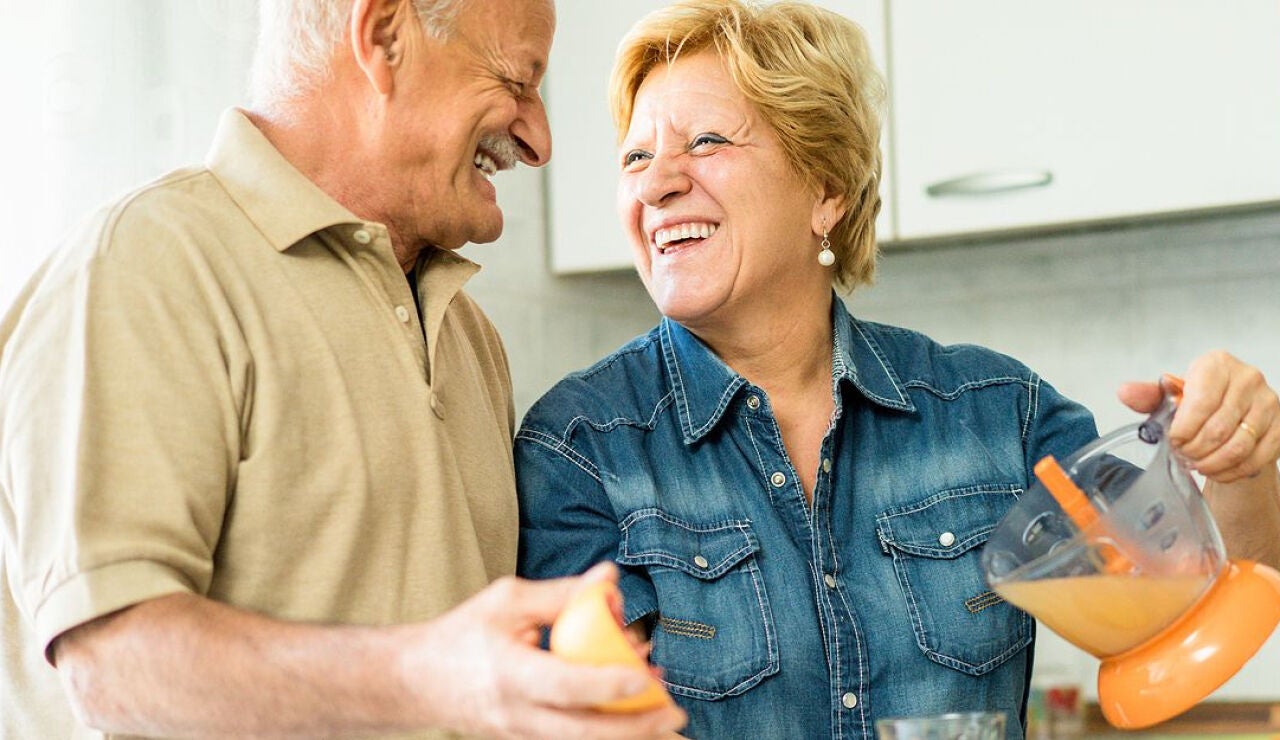 La regla 5-4-3-2-1 de un experto en longevidad para vivir m&aacute;s a&ntilde;os con salud