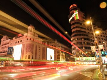 El plan gratis del verano en Madrid: cine al aire libre en Callao con &lsquo;Regreso al futuro&rsquo;
