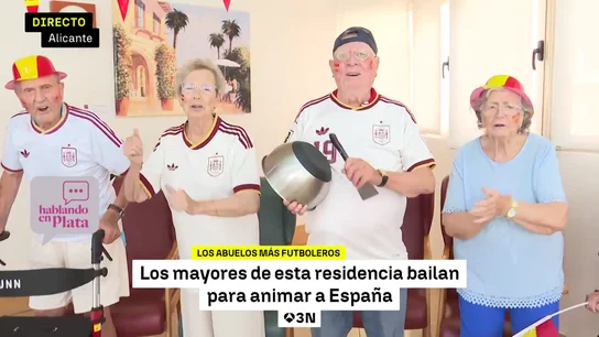 Una residencia de mayores de Alicante se vuelca con la selección española Una residencia de mayores de Alicante se vuelca con la selección española