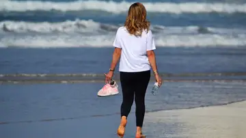 Sueño, hidratación y caminatas diarias: los tres pilares para mantener la vitalidad en la tercera edad Sueño, hidratación y caminatas diarias: los tres pilares para mantener la vitalidad en la tercera edad