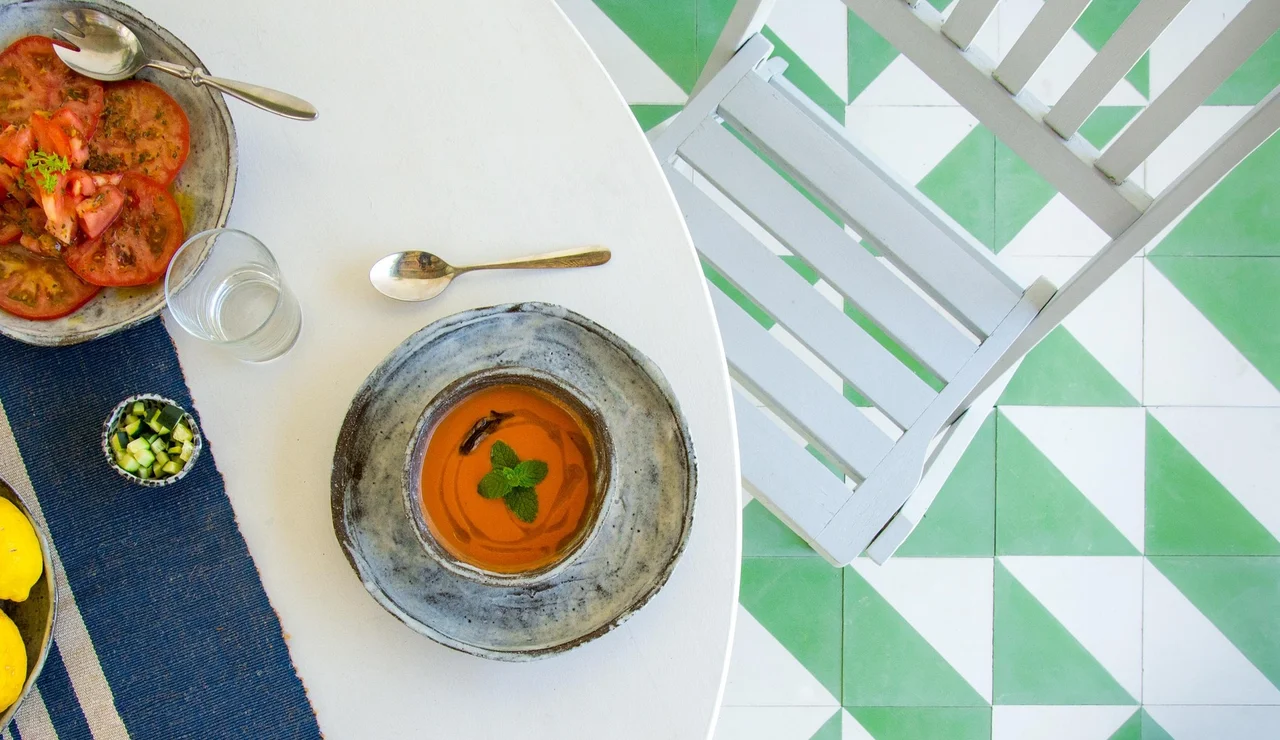Gazpacho sí, pero no cualquiera: en qué fijarse antes de comprarlo en el supermercado