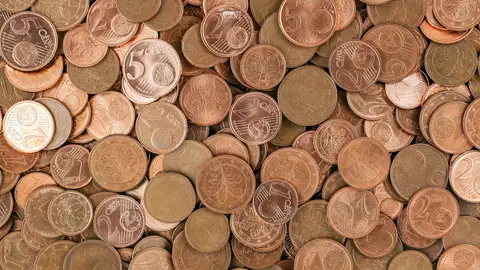 La pensión media del sistema alcanza los 1.372,2 euros en julio, un 4,6% más que hace un año La pensión media del sistema alcanza los 1.372,2 euros en julio, un 4,6% más que hace un año