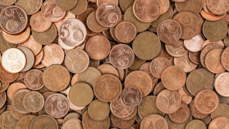 La pensión media del sistema alcanza los 1.372,2 euros en julio, un 4,6% más que hace un año