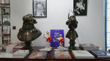 Vista del Instituto René Goscinny en París, antiguo despacho donde el célebre guionista, nacido hace 100 años, creó las historias de Astérix y Obélix o el vaquero Lucky Luke. Vista del Instituto René Goscinny en París, antiguo despacho donde el célebre guionista, nacido hace 100 años, creó las historias de Astérix y Obélix o el vaquero Lucky Luke.