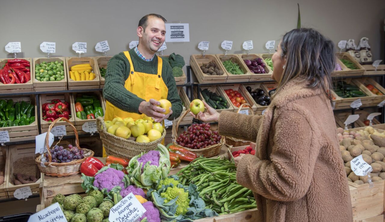 Las bayas y los c&iacute;tricos encabezan las mayores subidas de alimentos en Espa&ntilde;a junto a otros alimentos proteicos