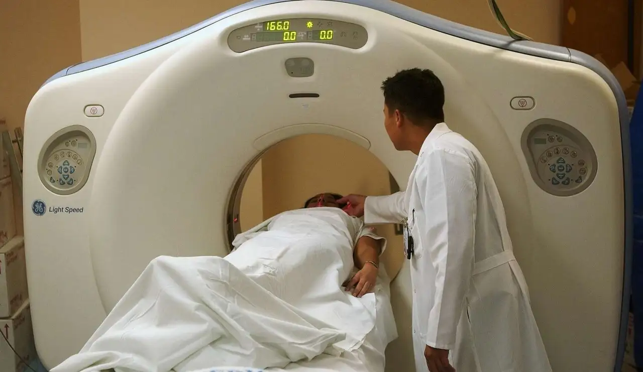 La resonancia magnética podría predecir la rapidez del Alzheimer de inicio temprano