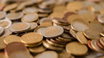 El Gobierno abona 76 euros al mes a pensionistas con hijos, incluidos los hombres El Gobierno abona 76 euros al mes a pensionistas con hijos, incluidos los hombres