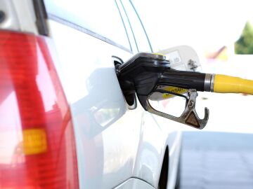 La gasolina marca su precio m&aacute;s alto de 2026 tras reducirse el descuento fiscal