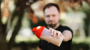 Los ocho errores al tomar complementos alimenticios que pueden poner en riesgo la salud Los ocho errores al tomar complementos alimenticios que pueden poner en riesgo la salud