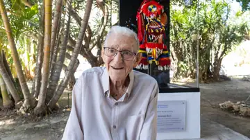 Félix el talabartero de 94 años que mantiene vivo el oficio de fabricar artículos de cuero para caballos Félix el talabartero de 94 años que mantiene vivo el oficio de fabricar artículos de cuero para caballos