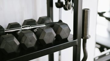 7 d&iacute;as de entrenamiento de fuerza activan la maquinaria celular que descompone la grasa