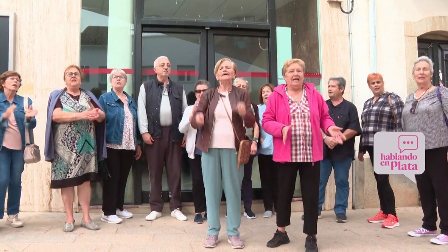 Santa Eucemia, un pueblo cordob&eacute;s que lucha por no quedarse sin atenci&oacute;n bancaria presencial: "Con un d&iacute;a a la semana nos conformamos"
