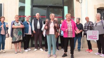 Santa Eucemia, un pueblo cordob&eacute;s que lucha por no quedarse sin atenci&oacute;n bancaria presencial: "Con un d&iacute;a a la semana nos conformamos"