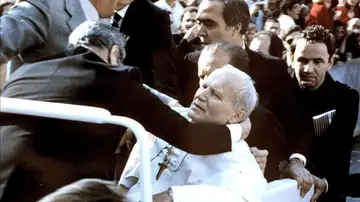 Atentado contra el Papa Juan Pablo II