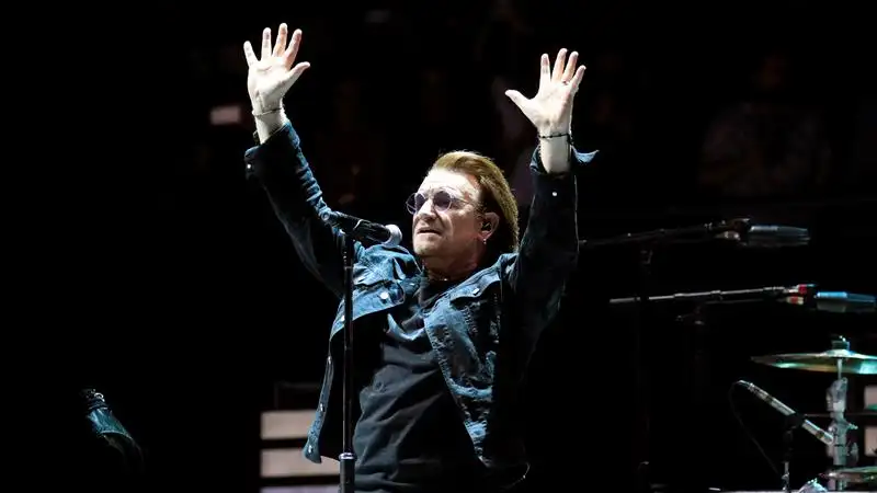 El cantante de la banda irlandesa &#39;U2&#39;, Bono