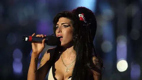 La historia de Amy Winehouse llegará a los cines con la directora de 'Cincuentas Sombras de Grey' La historia de Amy Winehouse llegará a los cines con la directora de 'Cincuentas Sombras de Grey'