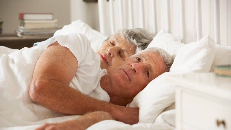 Casi la mitad de los españoles mayores de 56 años no sigue ninguna práctica de autocuidado para su salud sexual