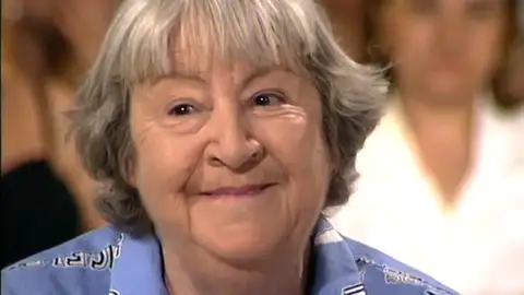 Efemérides de hoy 27 de noviembre de 2022: muere Gloria Fuertes Efemérides de hoy 27 de noviembre de 2022: muere Gloria Fuertes