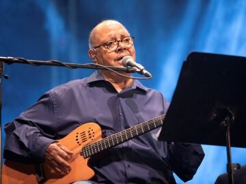 La m&uacute;sica y la pol&iacute;tica se despiden de Pablo Milan&eacute;s