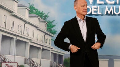 Tom Hanks protagoniza una llamada a la soledad de los mayores: 