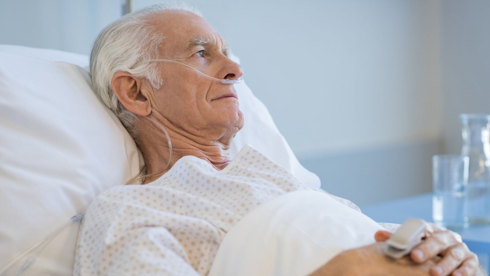 Los casos de COVID-19 en mayores de 65 años crecen un 7% en Europa en la última semana