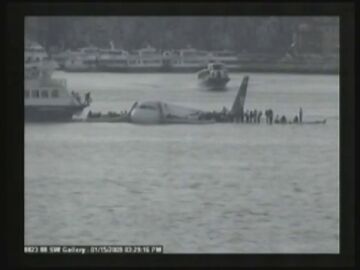 Efem&eacute;rides de hoy 15 de enero de 2023: El amerizaje de un avi&oacute;n en el r&iacute;o Hudson